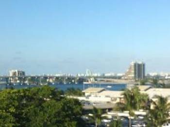 Holiday Inn Port of Miami